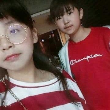 7P Chinese student