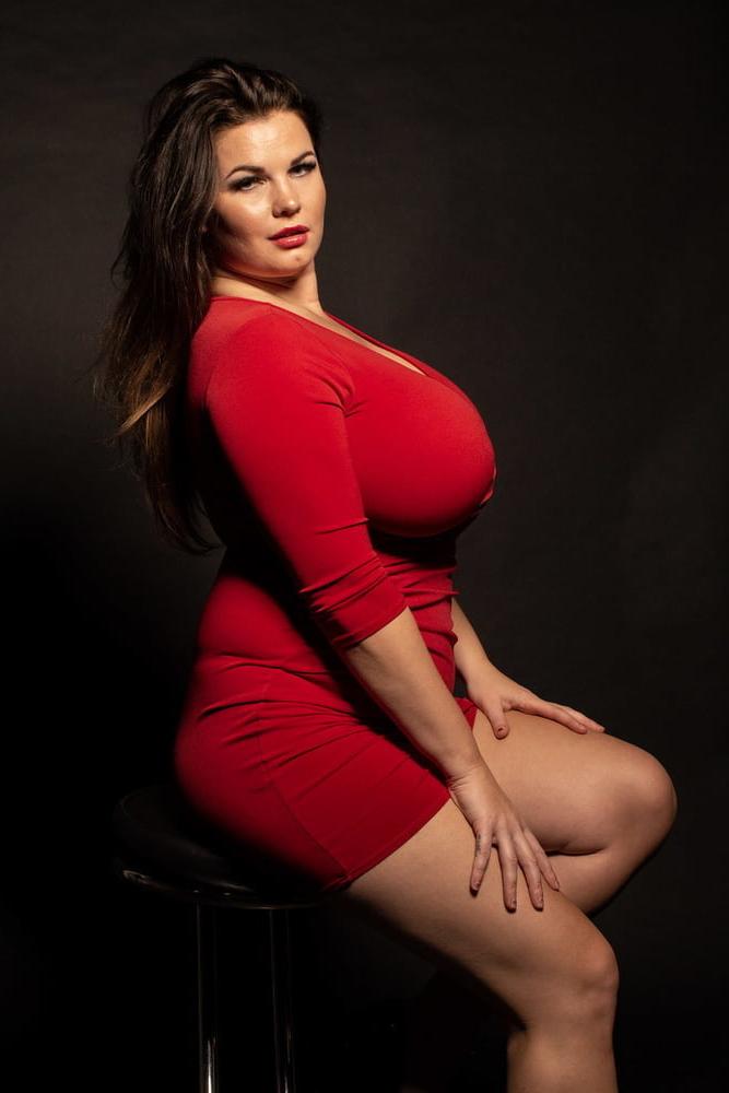 25P Wide Hips - Amazing Curves - Big Girls - Fat Asses (67)