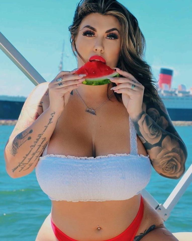25P Wide Hips - Amazing Curves - Big Girls - Fat Asses (63)