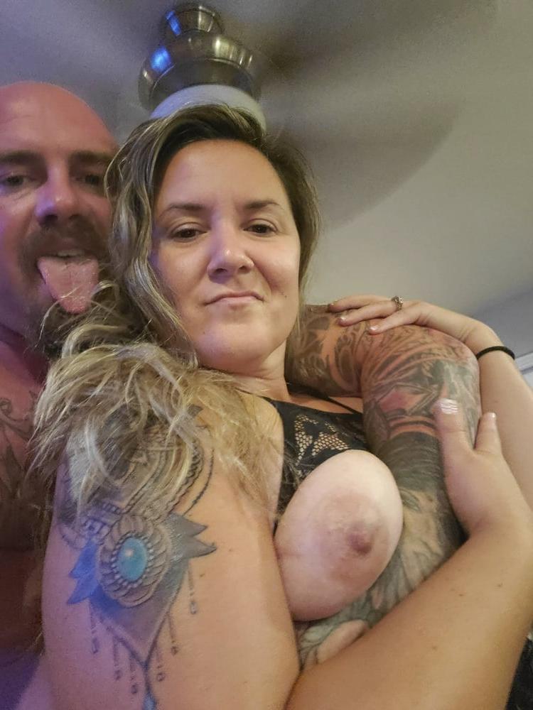 23P Hot wife