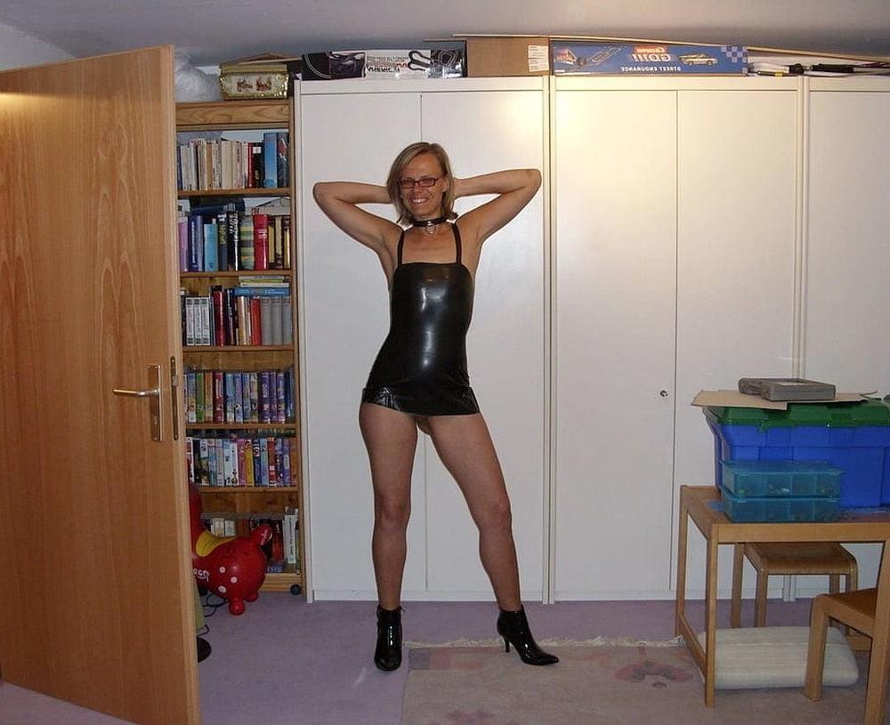 25P Hot German slave wife