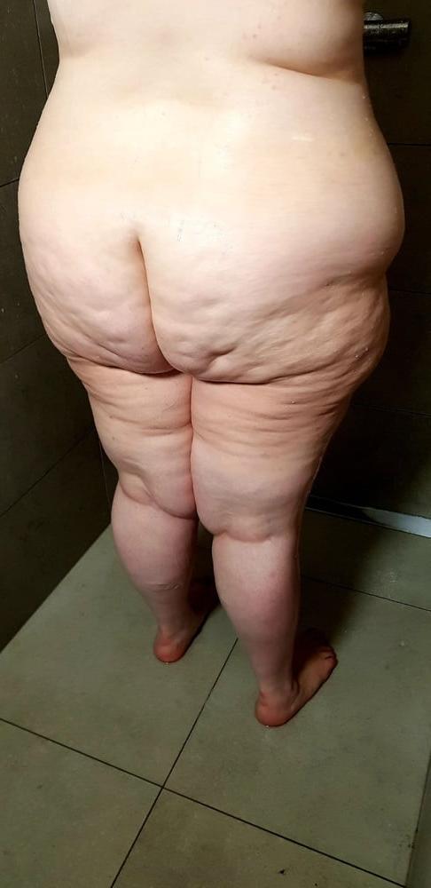 13P Wife takes a shower