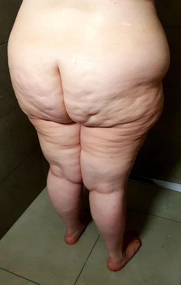 13P Wife takes a shower