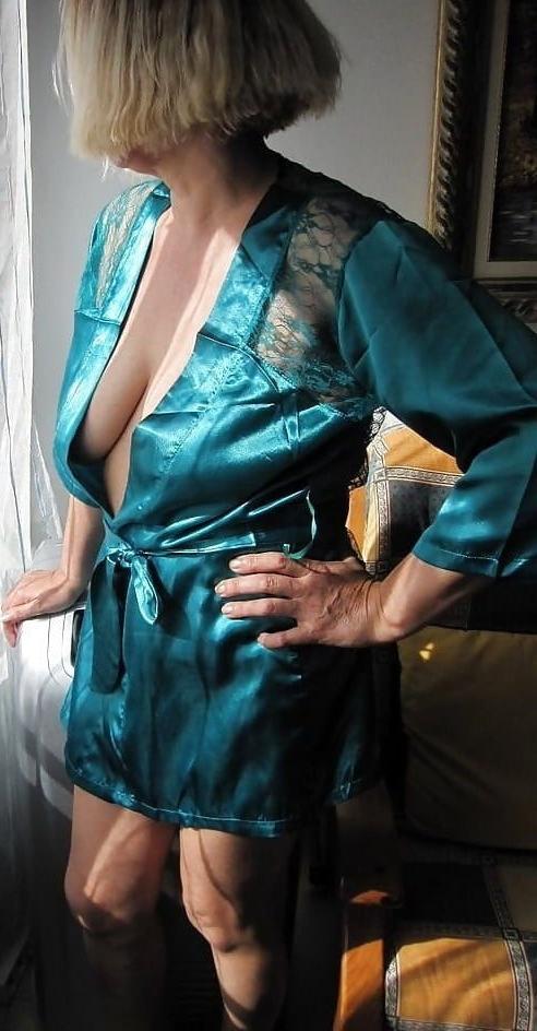 11P Russian wife