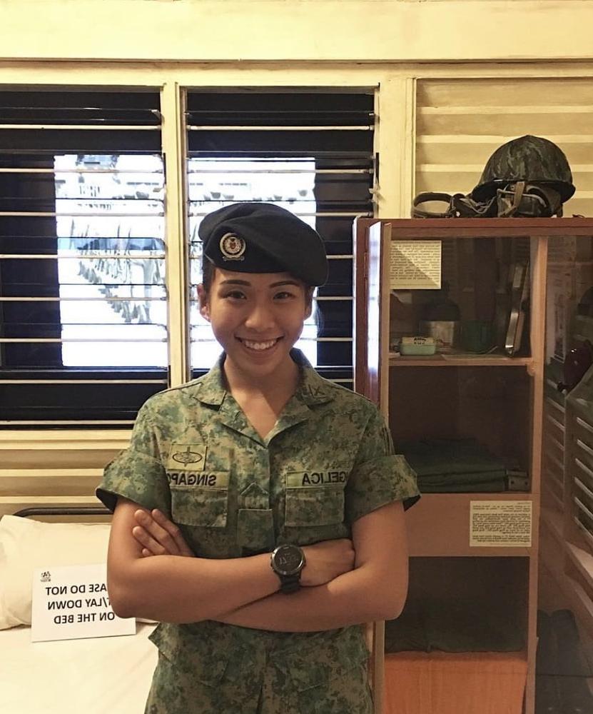 22P Hot Singapore Army Girl Angelica (non-porn)
