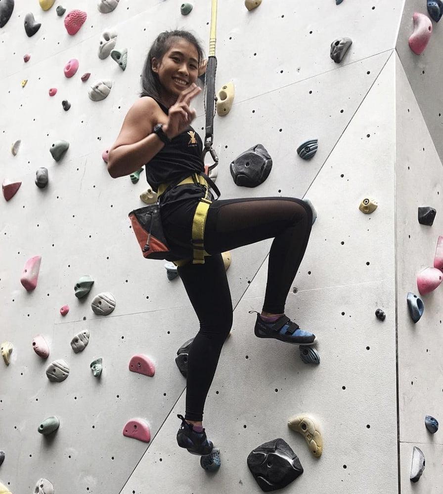 22P Hot Singapore Army Girl Angelica (non-porn)