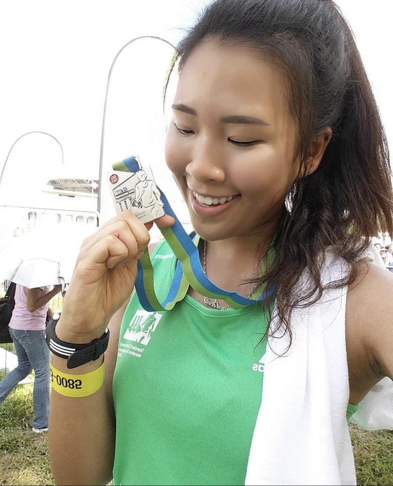 22P Hot Singapore Army Girl Angelica (non-porn)