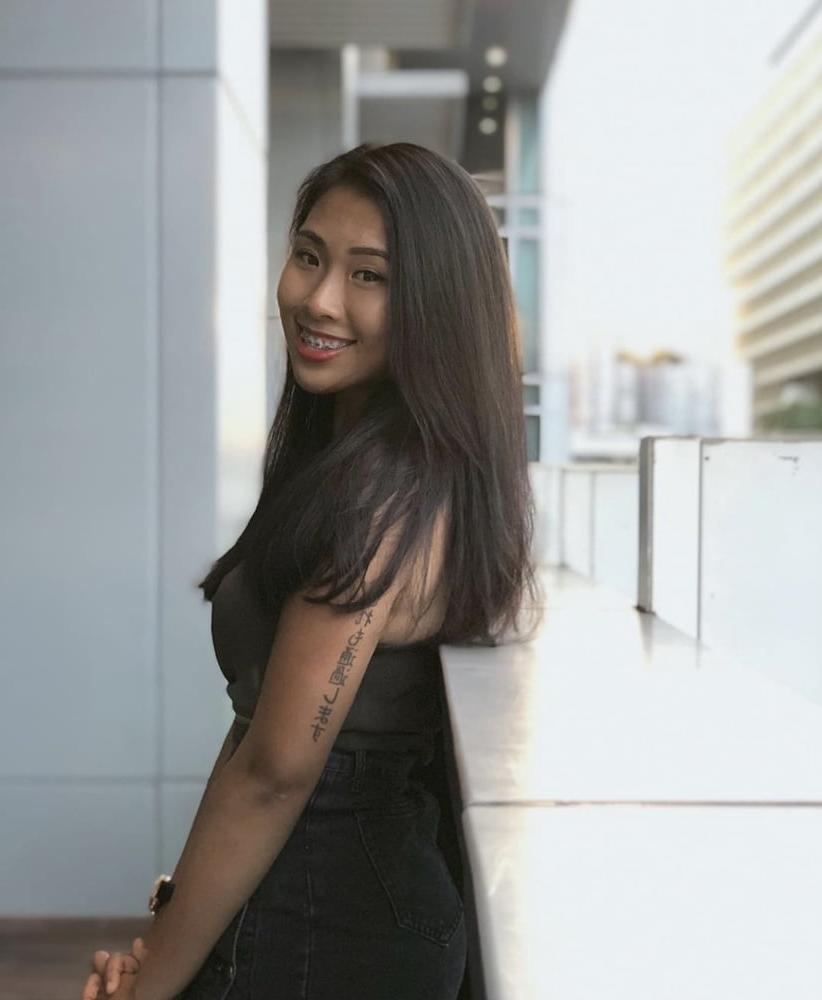 22P Hot Singapore Army Girl Angelica (non-porn)