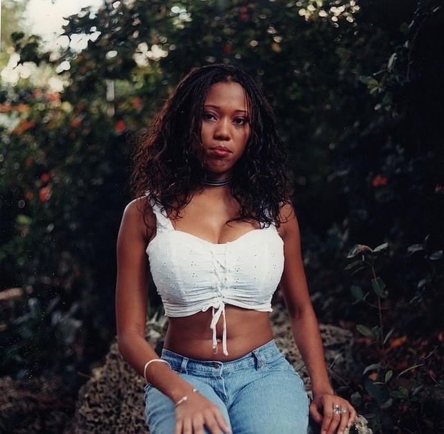 25P Unknown Curvy Black Women 24