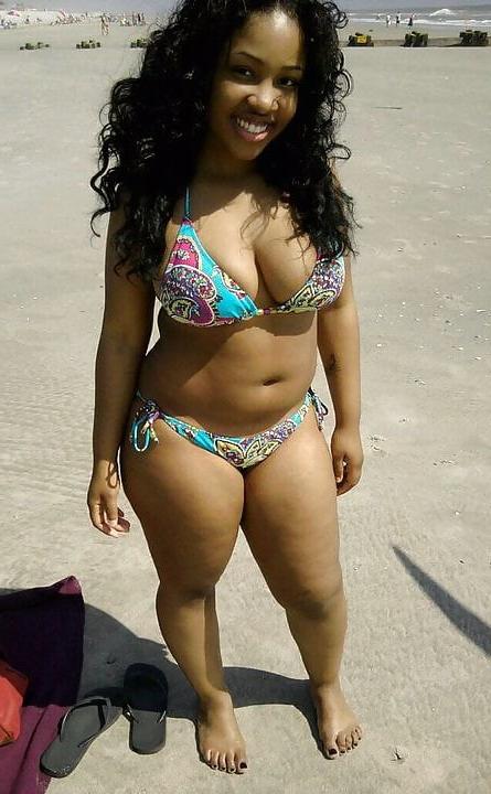 25P Unknown Curvy Black Women 24