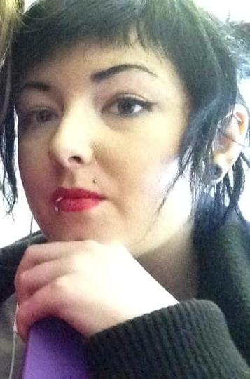 25P Shaunie - UK cosplay slut who fucks everyone at comic-Con's