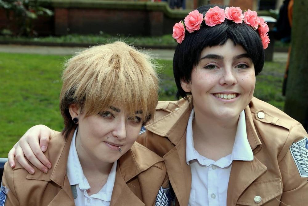 25P Shaunie - UK cosplay slut who fucks everyone at comic-Con's