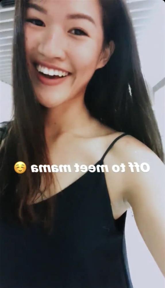 25P Pretty Singapore Army Girl Jiahui