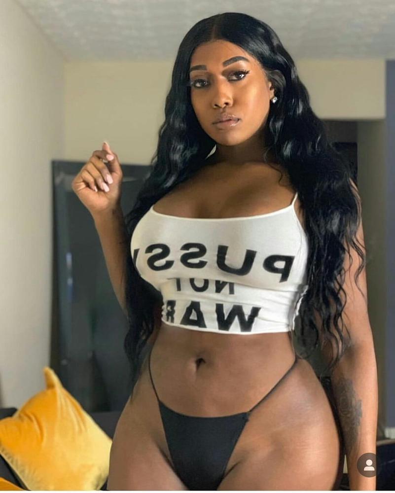 25P Wide Hips - Amazing Curves - Big Girls - Fat Asses (60)