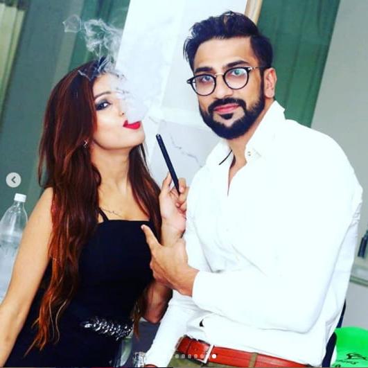 25P Deepali, HOT hookah model