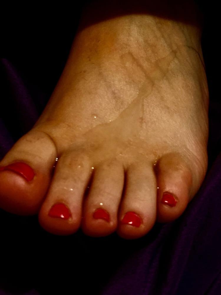 19P BBC seed on wifeys sexy soles pt4