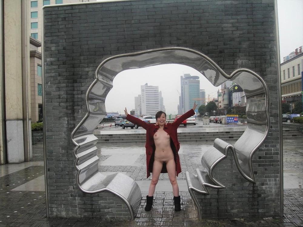 25P Chinese girls like to tease.....