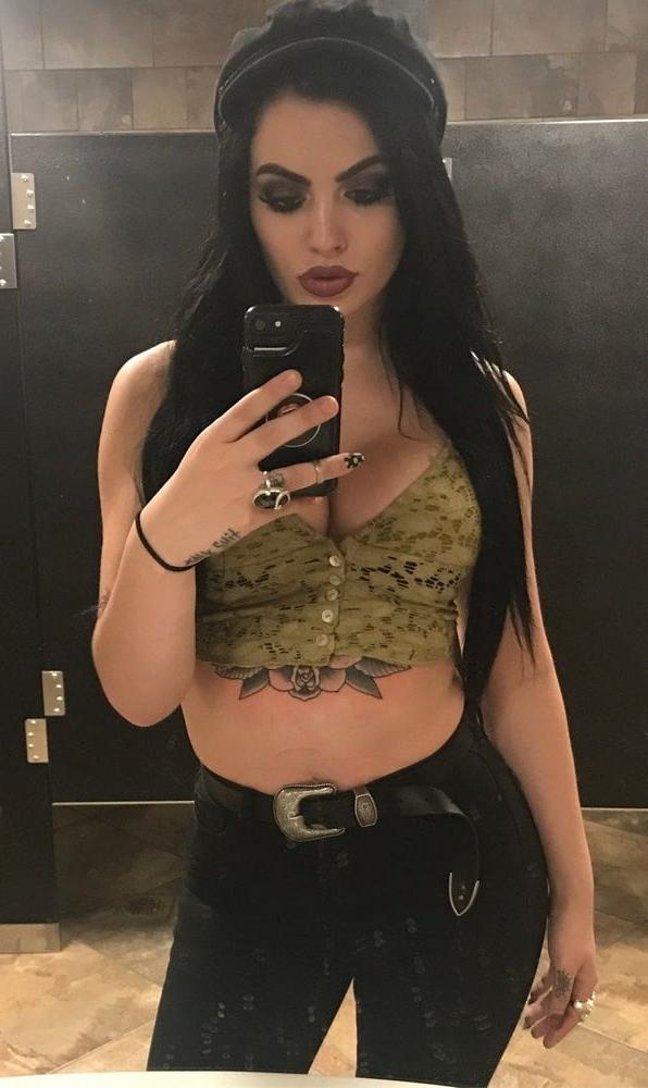 25P Paige Jerking Gallery