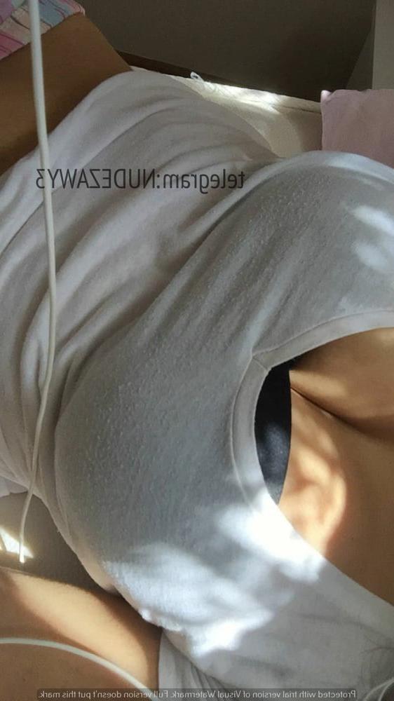 22P Naked fat mature Arabian