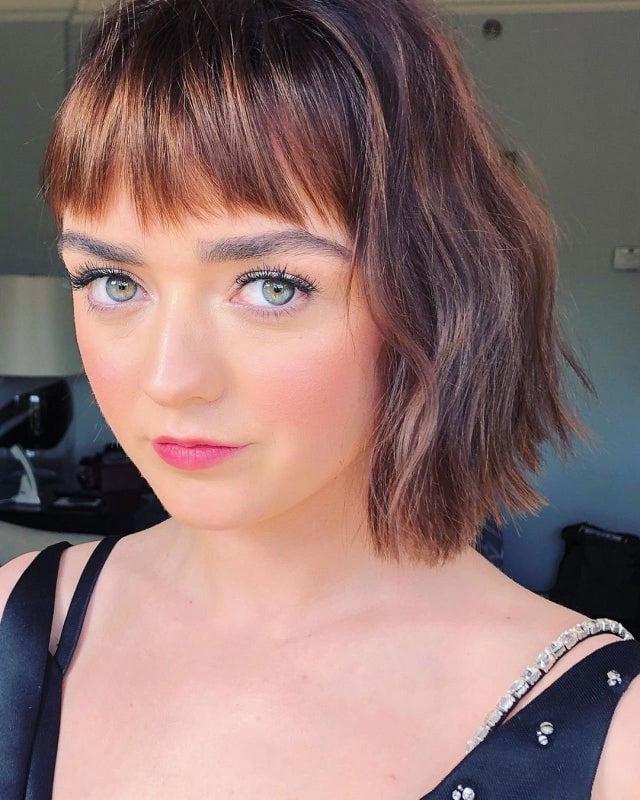 14P Cum to Maisie Williams 05