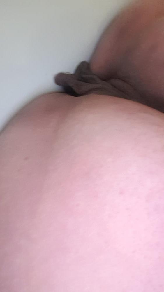 5P Fat pussy from behind