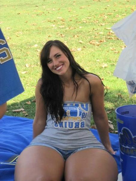 25P Unknown Curvy White Women 11
