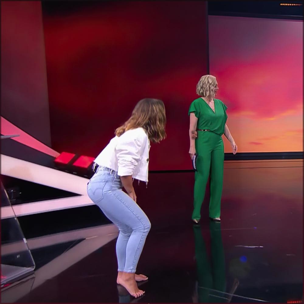21P Vanessa Mai Tight Jeans Ass (July 2020)