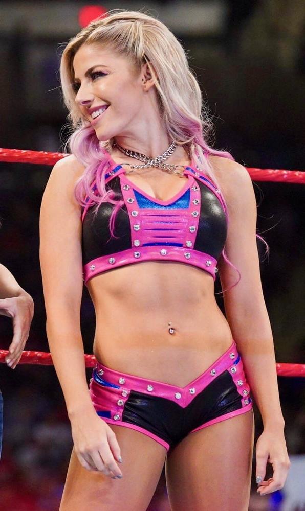 25P Alexa Bliss Jerking Galley