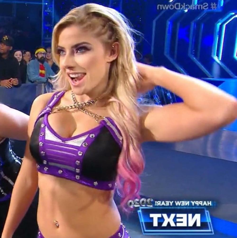 25P Alexa Bliss Jerking Galley