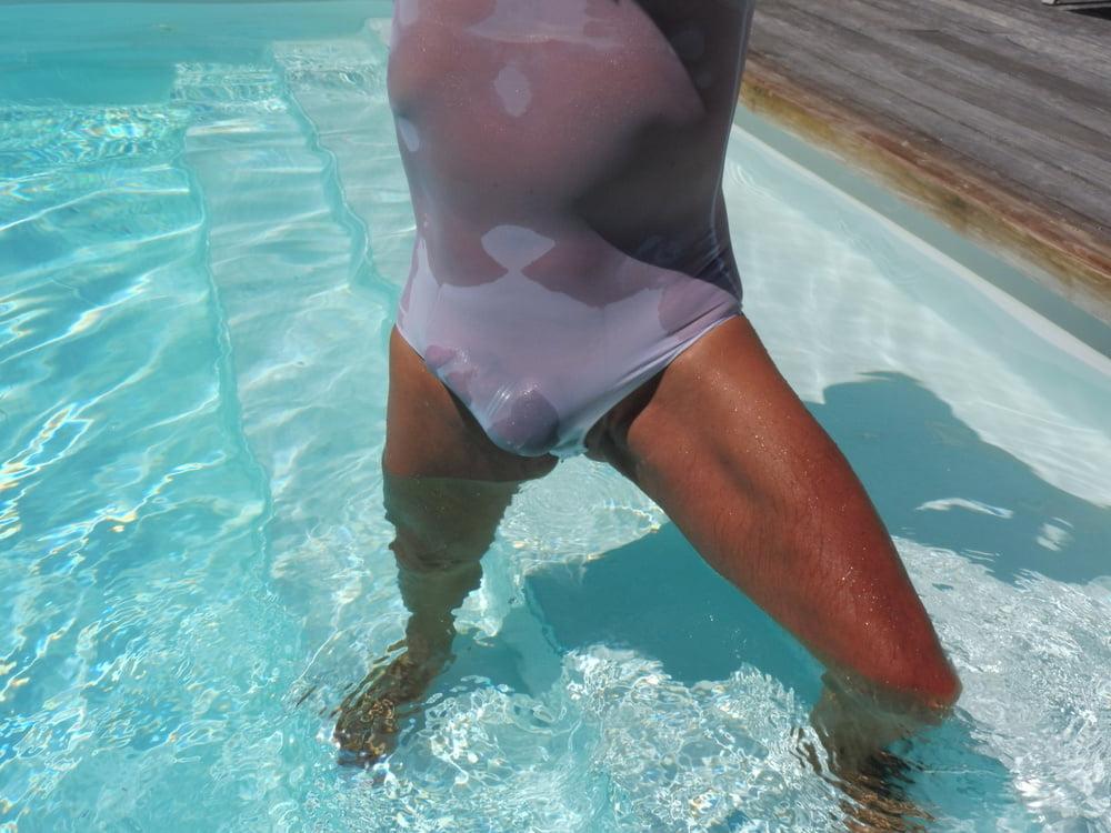 22P Body Blanc Piscine 2