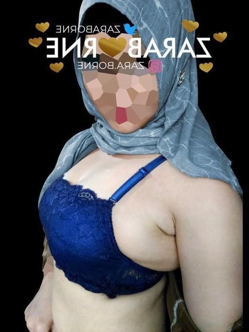 25P Muslim milf wife zara borne fetish slut hijab naked