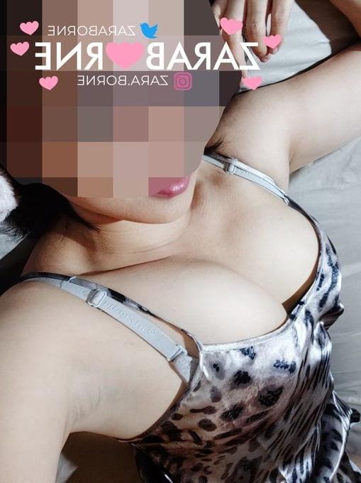 25P Muslim milf wife zara borne fetish slut hijab naked