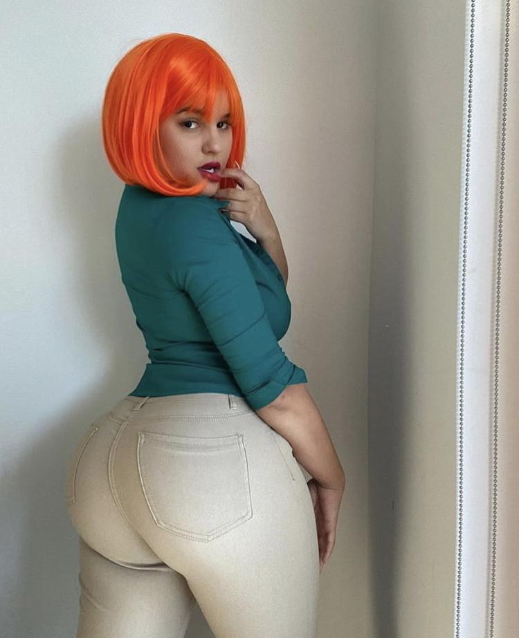 8P Spicy Curvy Amateur 39