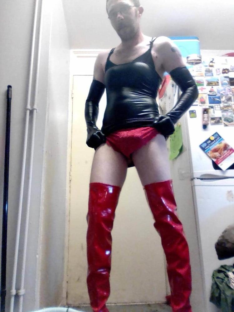 7P Thigh boots