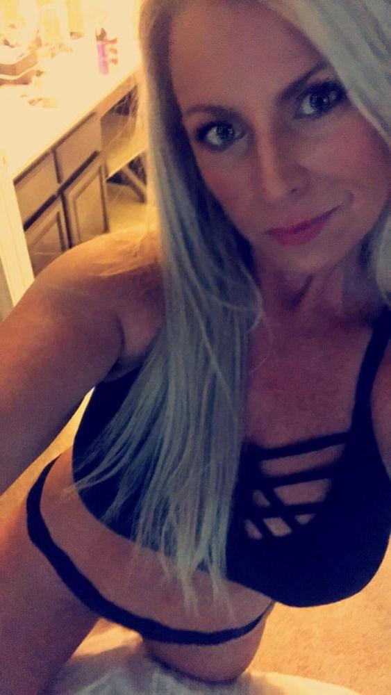 19P Who know here  Sexy BBC Gilf