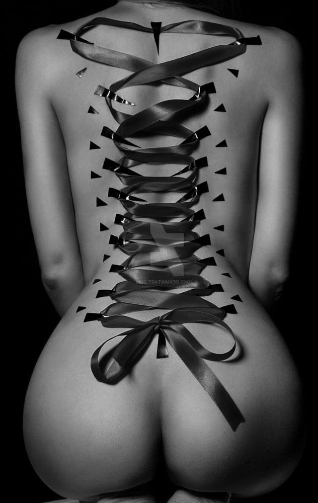 25P ART - Black and White. Noir et blanc