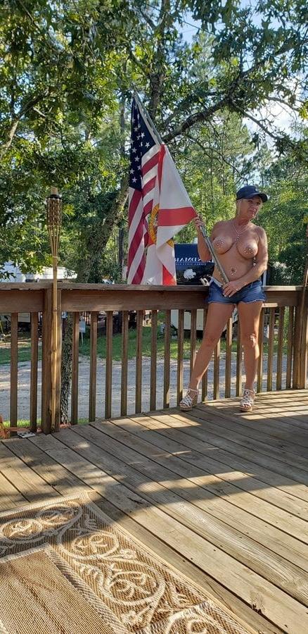 25P Cougar Slut Wife Diane