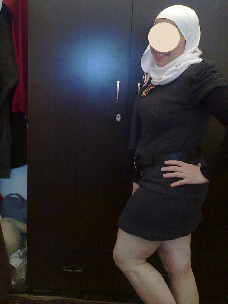 25P Muslim hijab wife exposed