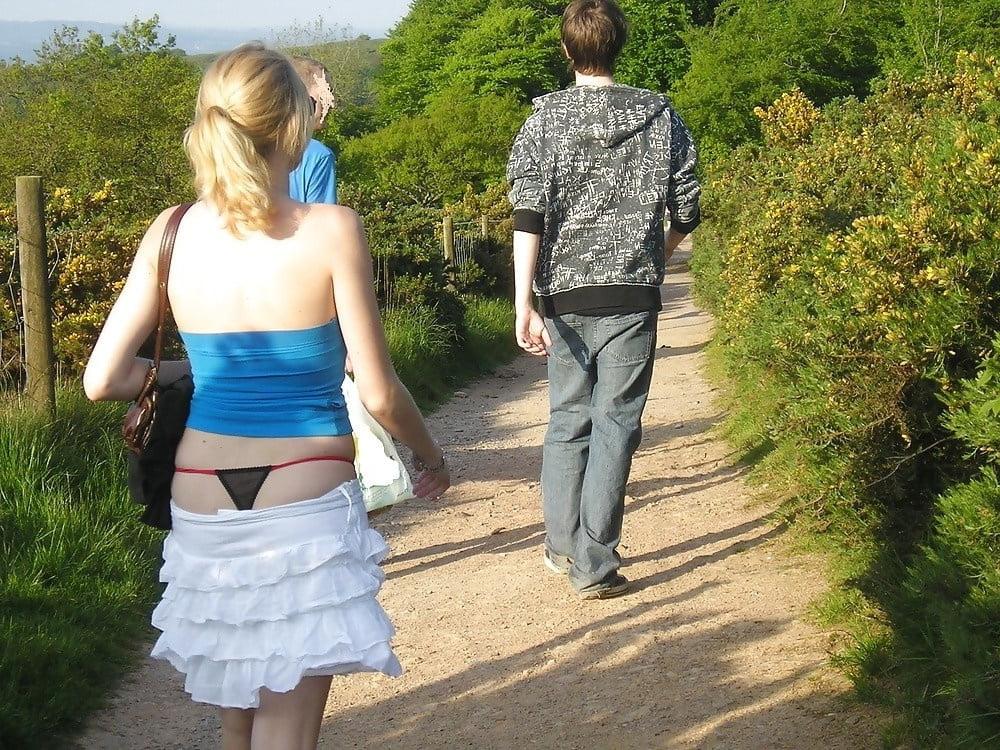 20P Women Voyeur  Public Nudity .