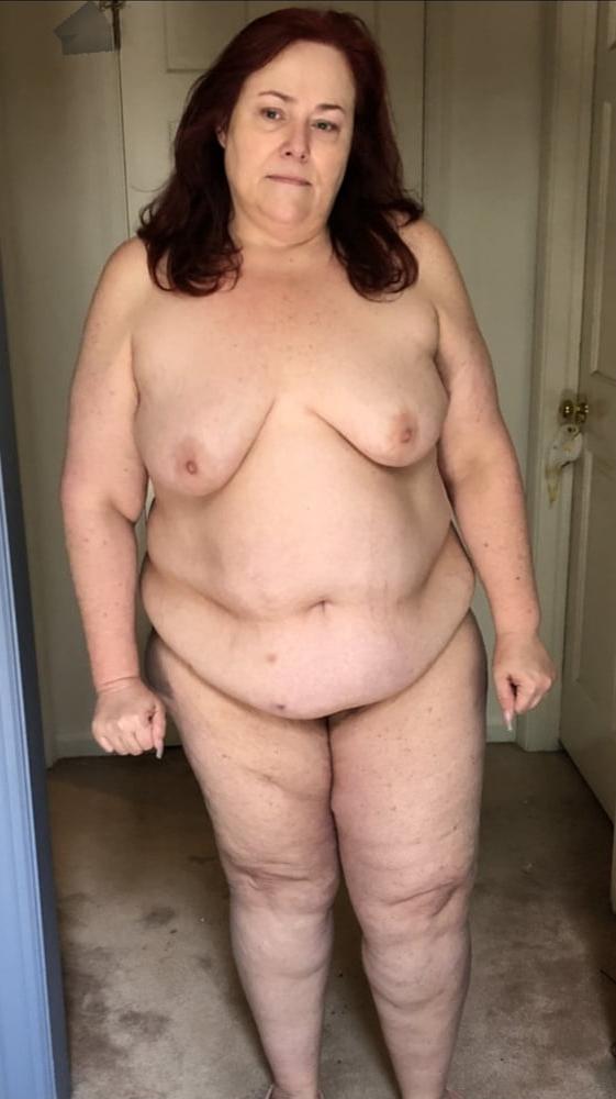 19P Fat Miss Piggy Milf
