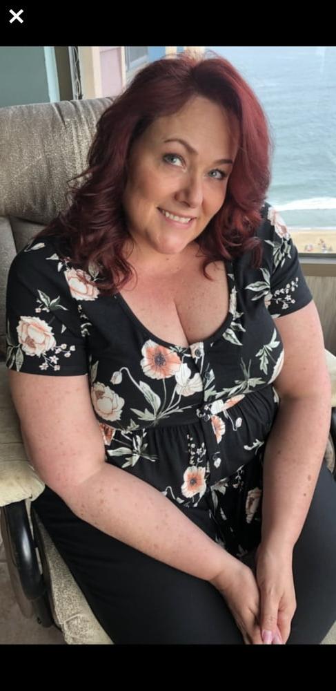 19P Fat Miss Piggy Milf