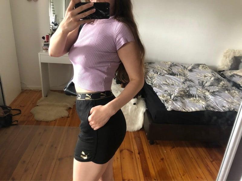 25P NN hot girls, selfshots, mirror shots, hauls, try ons