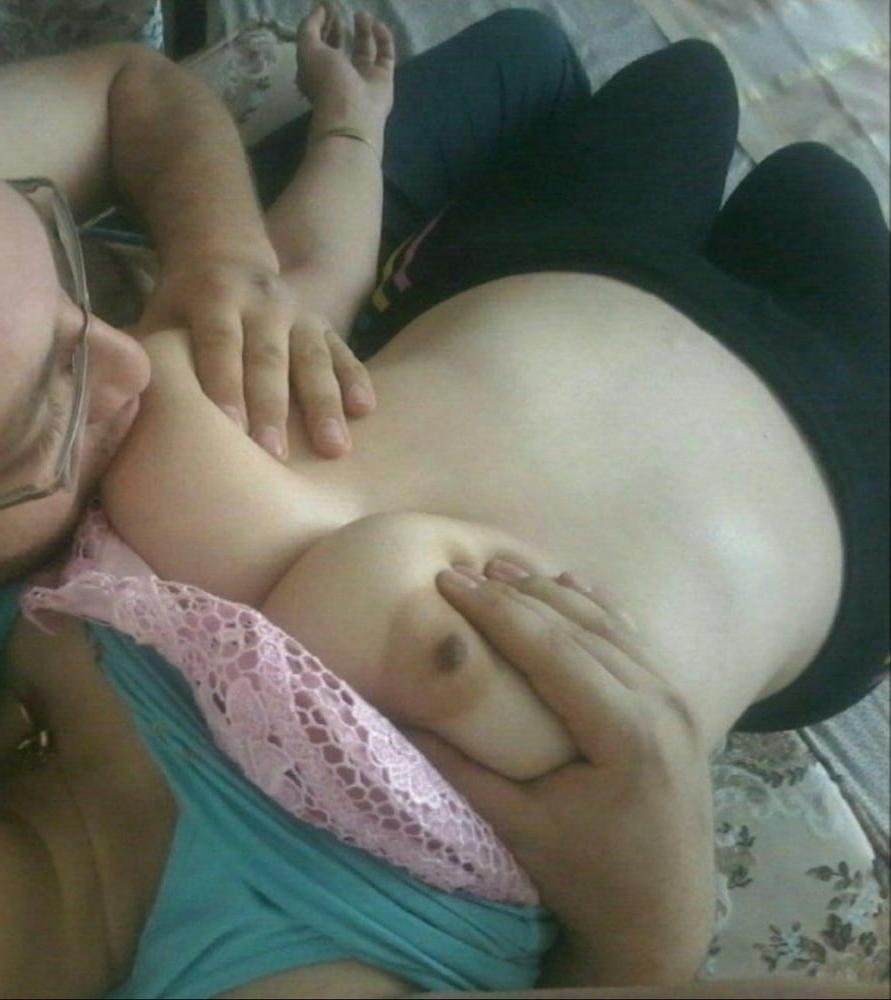 15P Cuckold and his wife
