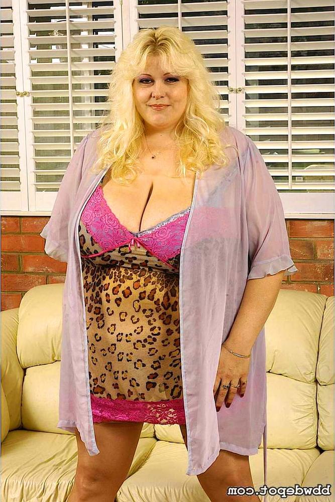 25P fat tits
