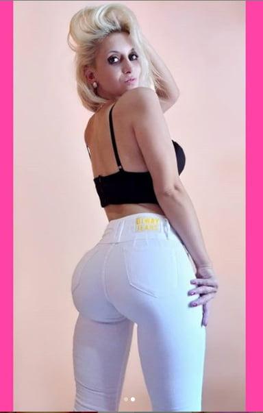25P Lili blonde argentinian