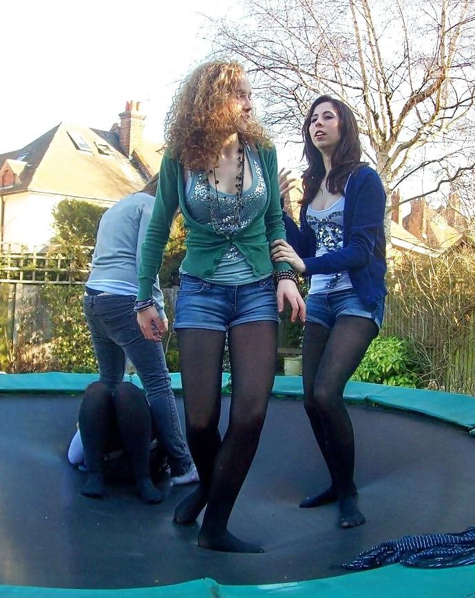 25P Queens in jeans III