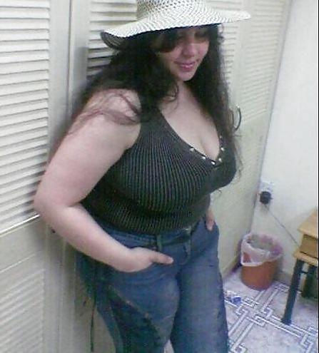 25P Queens in jeans III