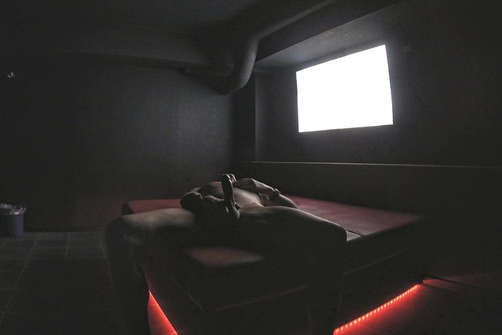 8P Pornokino