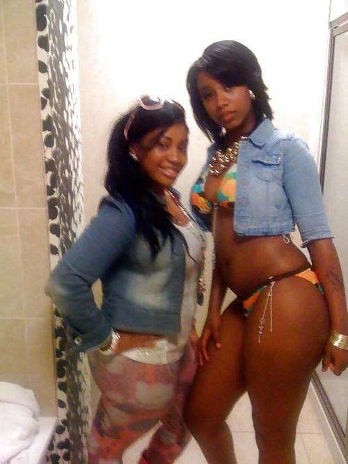 18P 2Badd-Bitches-Thick
