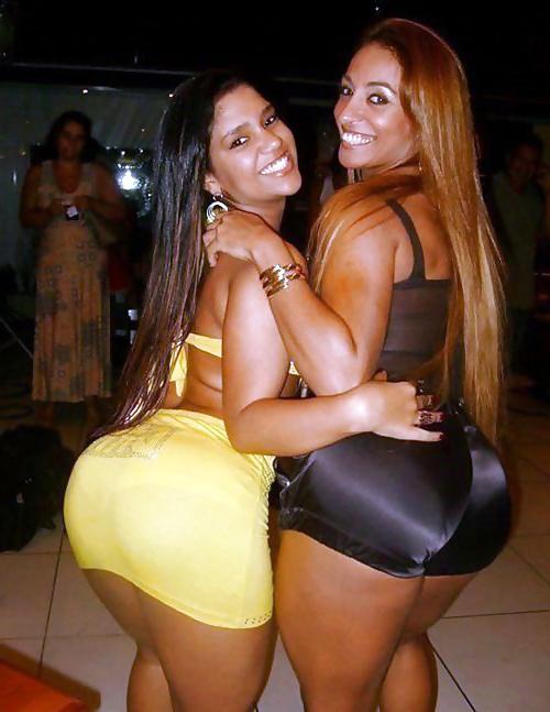 18P 2Badd-Bitches-Thick